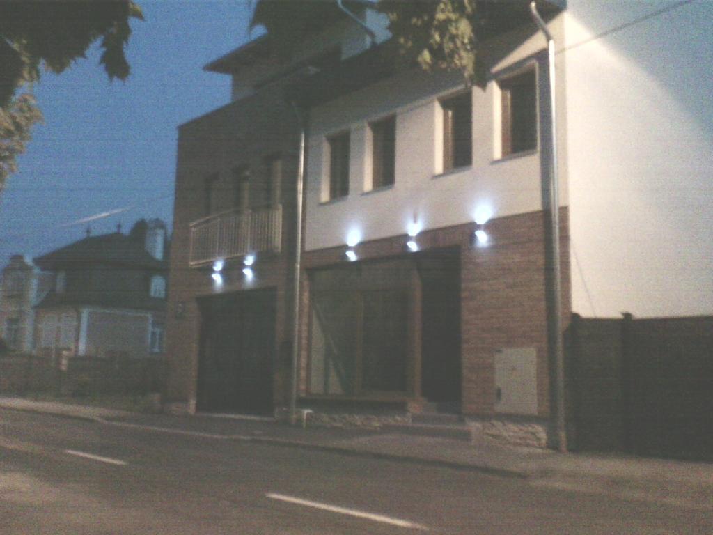 Bastya Apartmanhaz Sárvár Buitenkant foto