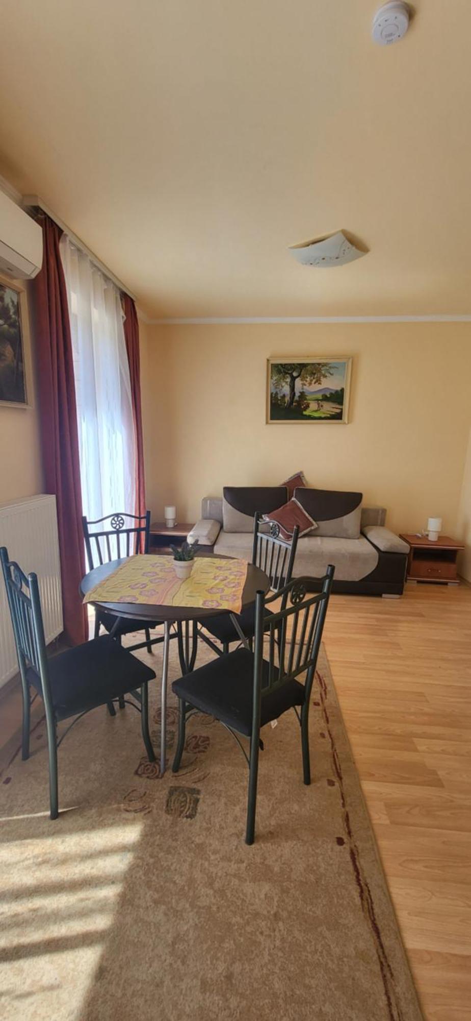 Bastya Apartmanhaz Sárvár Buitenkant foto
