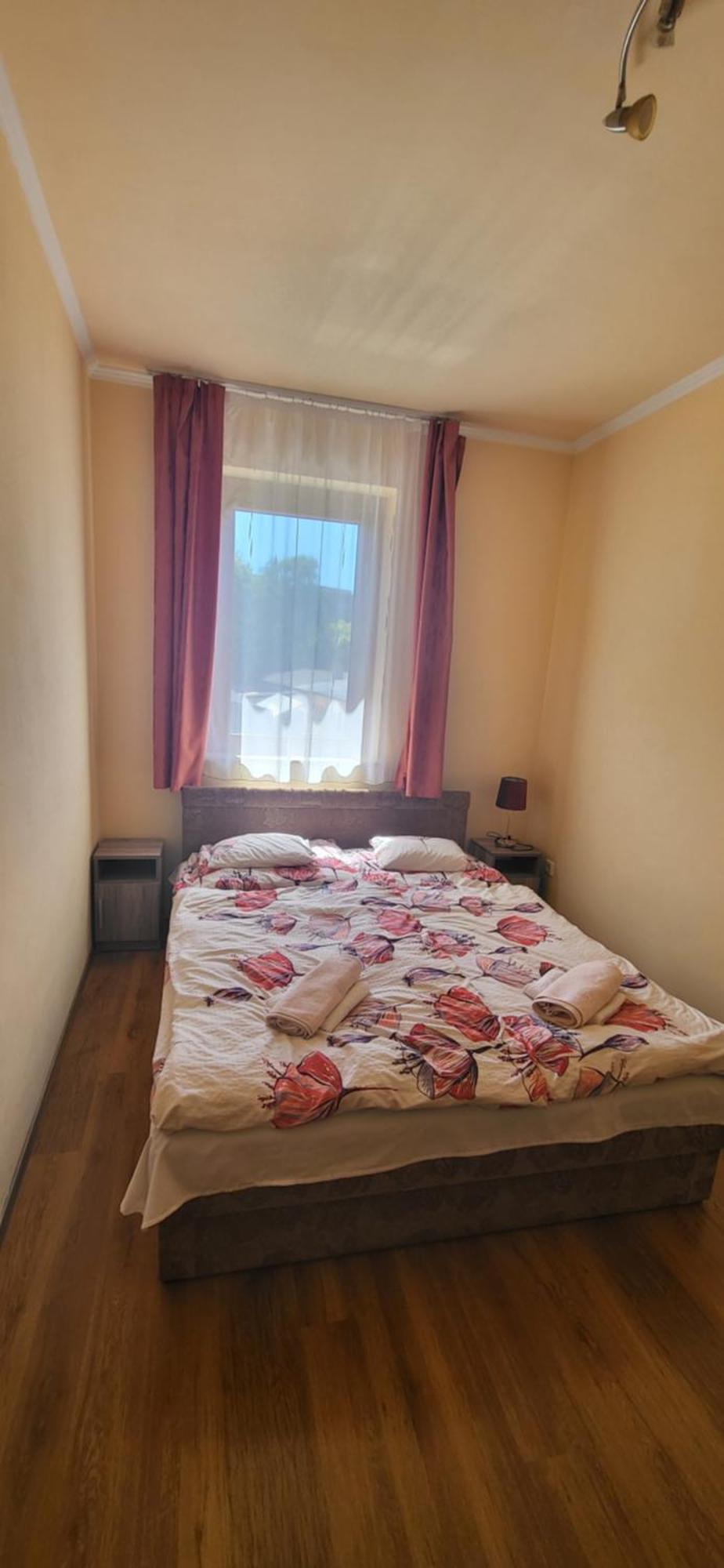 Bastya Apartmanhaz Sárvár Buitenkant foto